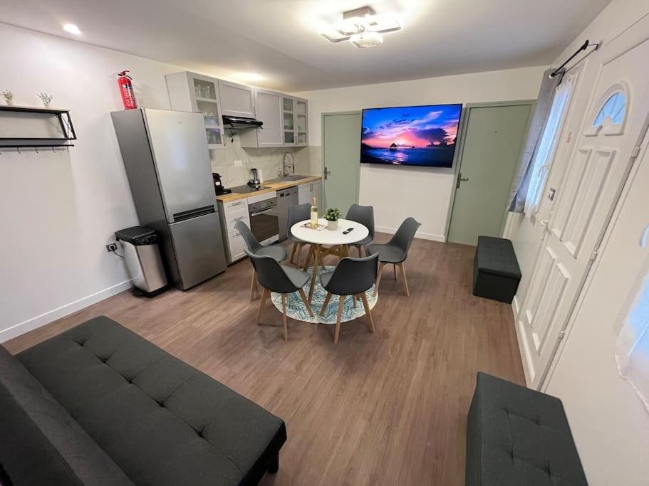 K2 - Maison 15 Min Paris Parc Expos - 3 Chambres 6 Lits Баньє Екстер'єр фото